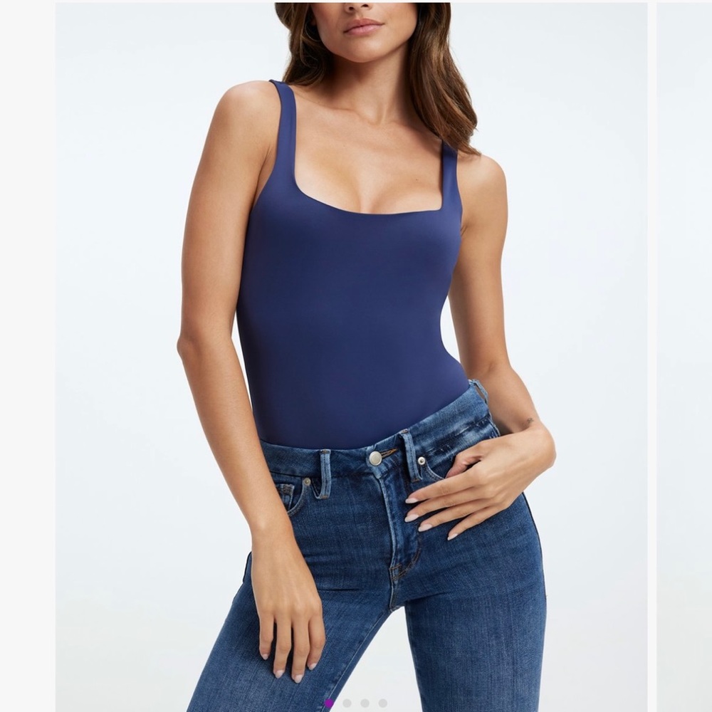 Good American Women Blue Rinse Scuba Modern Tank
Bodysuit